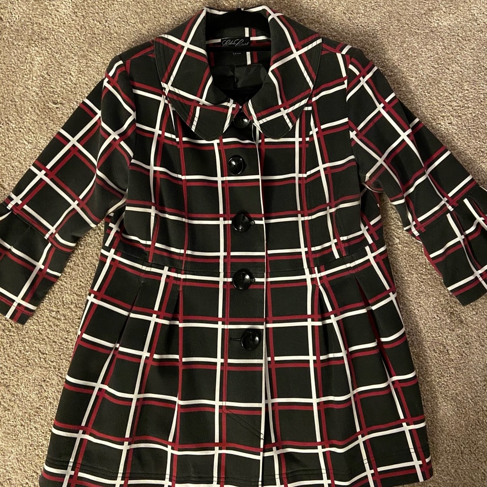 Fun plaid long jacket.  Flowy design 3/4 sleeves